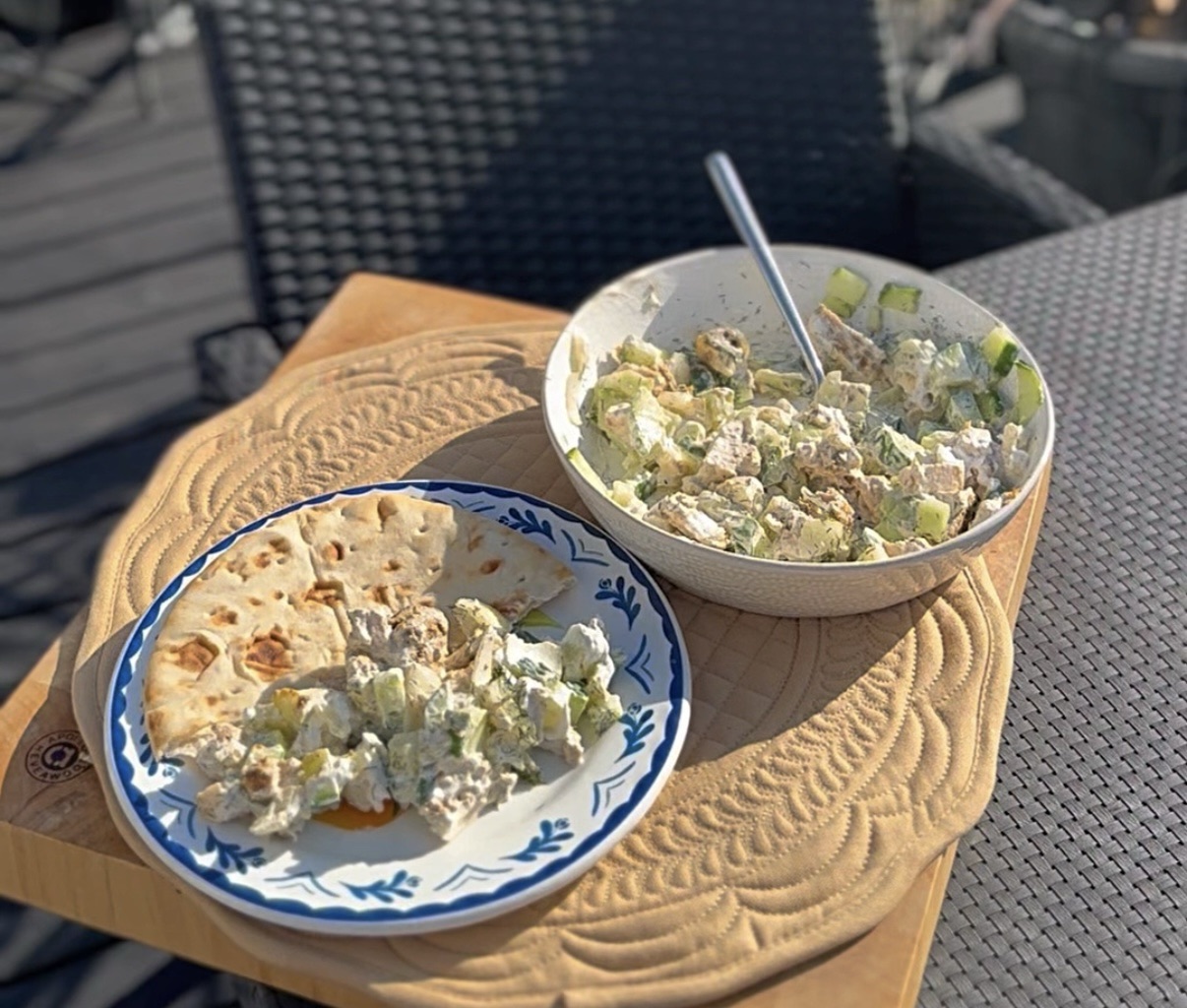 Tzatziki Chicken Salad with Warm Greek Flatbread 🥒🍗🫓